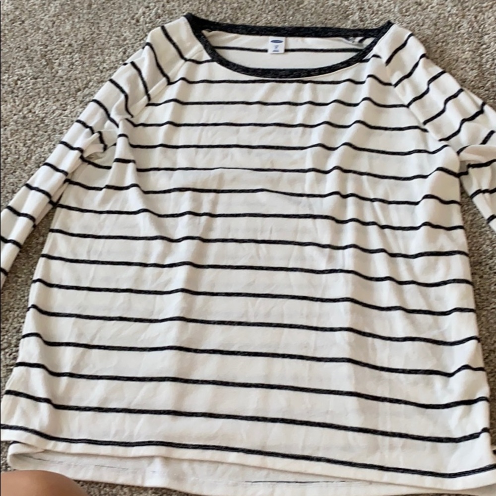 White and black striped super soft long sleeve
